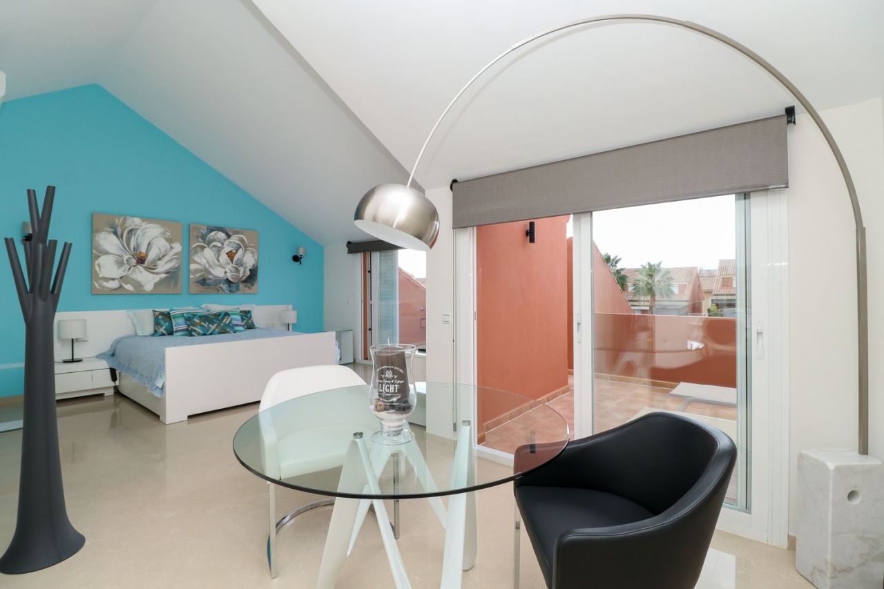 Апартаменты в Пуэрто-Банусе, Испания, 200 м² - фото 6