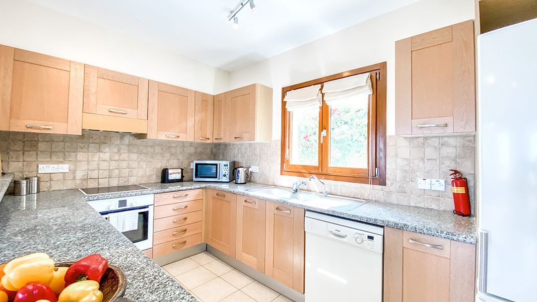 Вилла в Пафосе, Кипр, 145 м² - фото 9