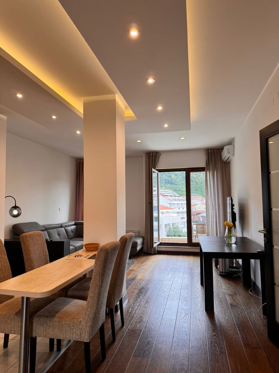 Квартира в Будве, Черногория, 86 м² - фото 2