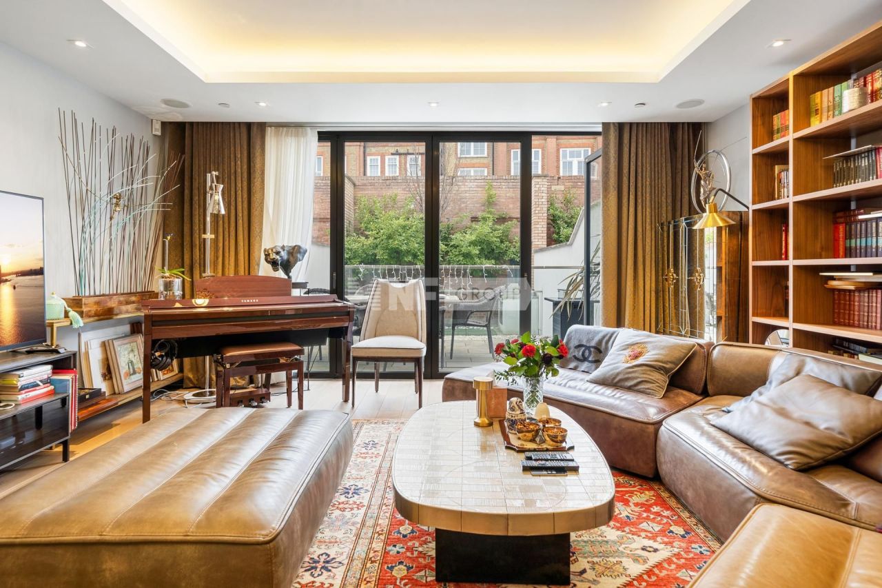 Таунхаус в Лондоне, Великобритания, 280 м² - фото 2