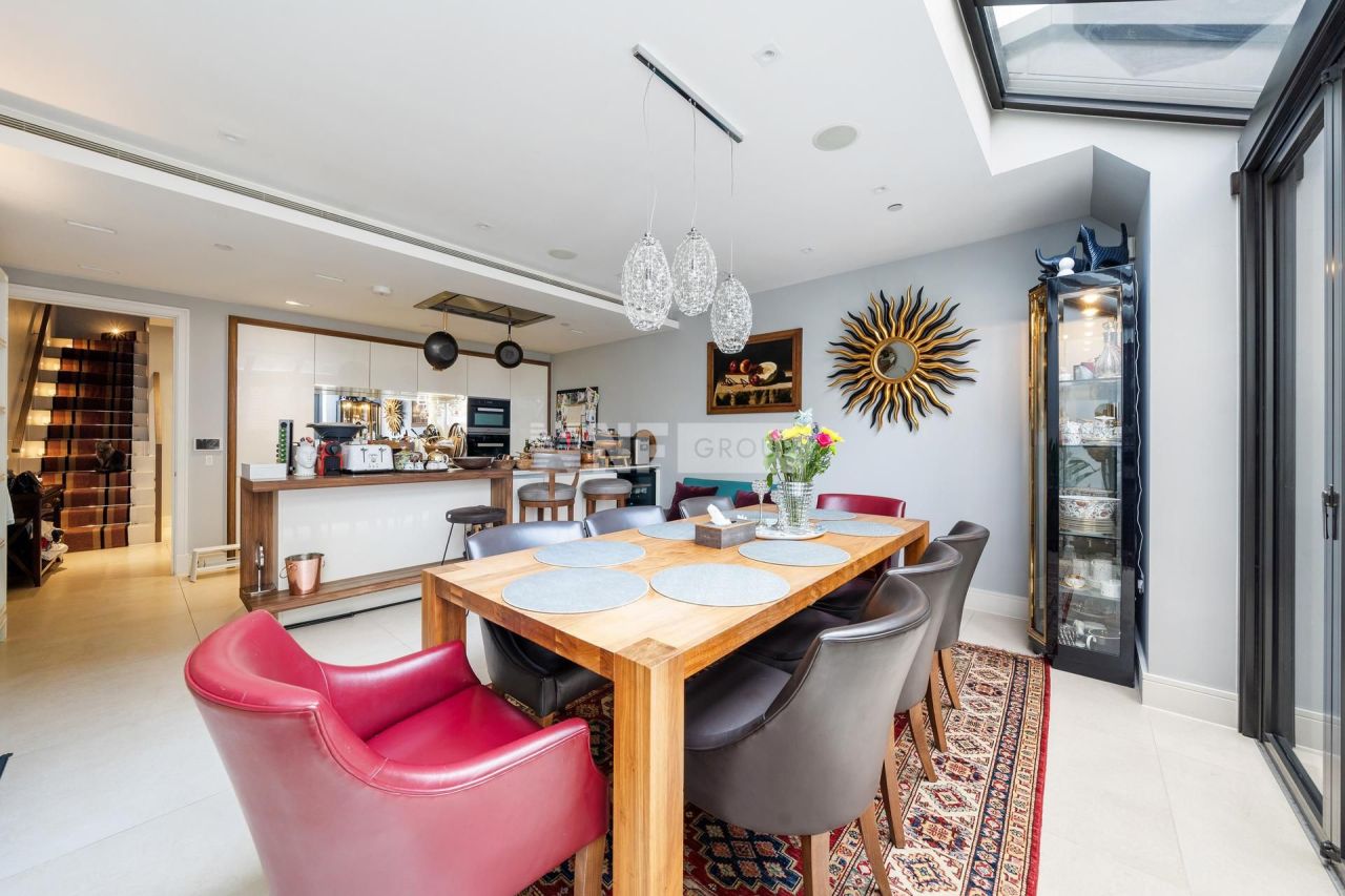 Таунхаус в Лондоне, Великобритания, 280 м² - фото 4