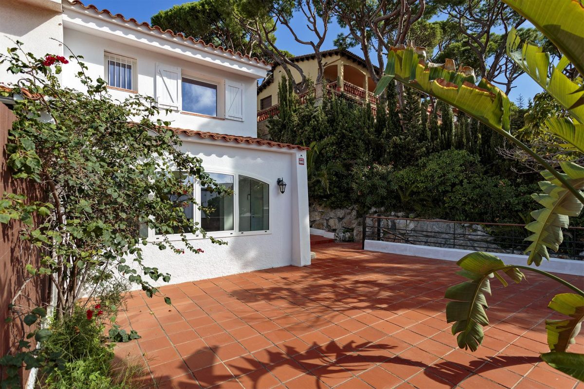 Таунхаус на Коста-Брава, Испания, 90 м² - фото 2