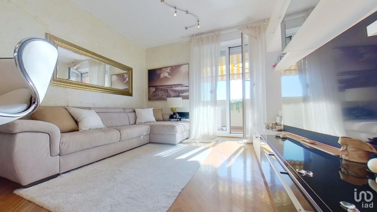 Квартира в Генуе, Италия, 80 м² - фото 1