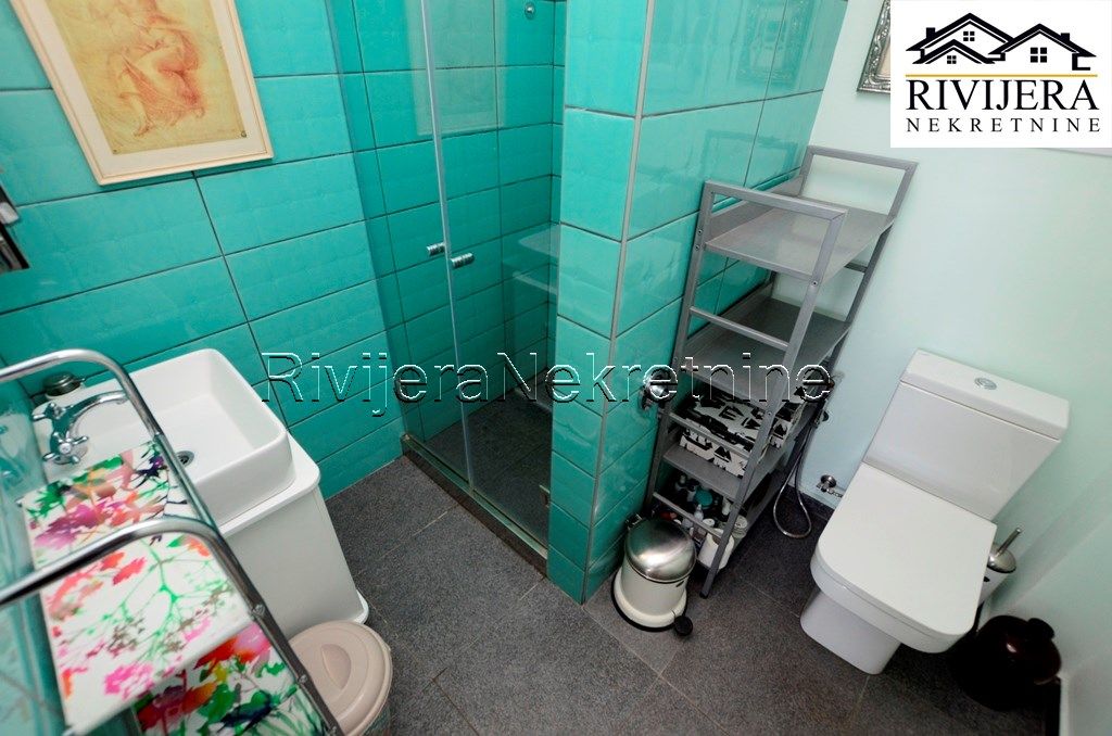 Вилла в Херцег-Нови, Черногория, 200 м² - фото 15