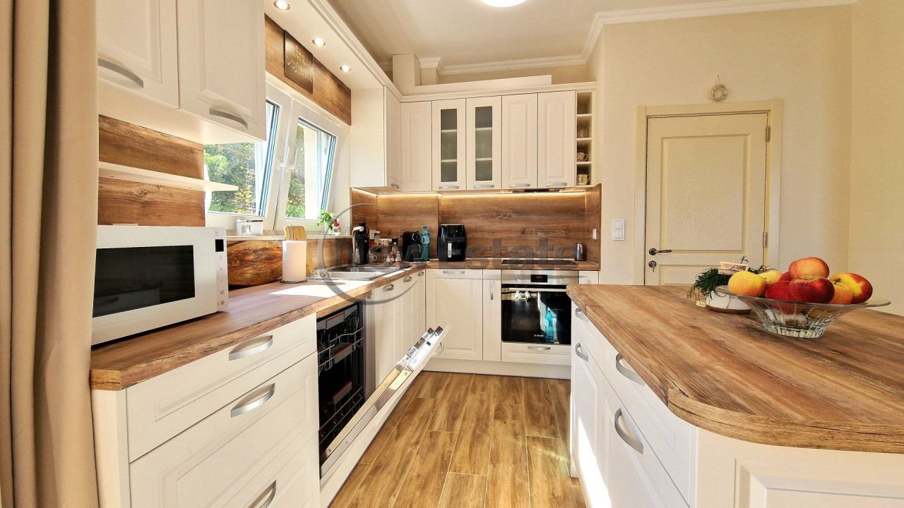 Апартаменты в Варне, Болгария, 160 м² - фото 14