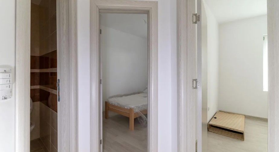 Квартира в Тивате, Черногория, 65 м² - фото 11