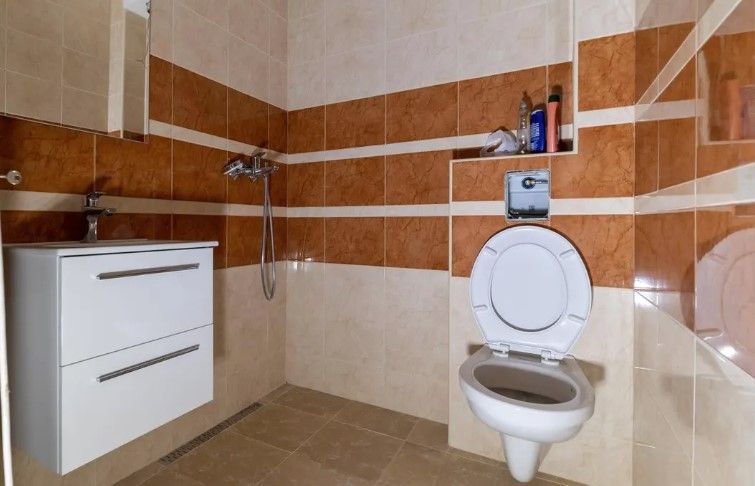 Квартира в Тивате, Черногория, 65 м² - фото 12