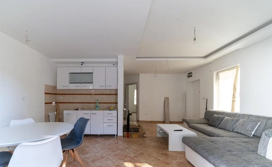 Квартира в Тивате, Черногория, 65 м² - фото 13