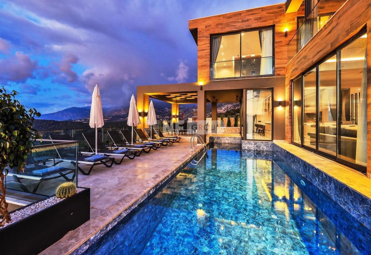 Особняк в Анталии, Турция, 130 м² - фото 2