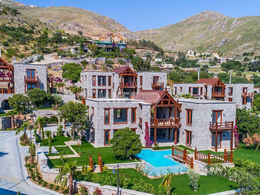 Особняк в Бодруме, Турция, 355 м² - фото 2