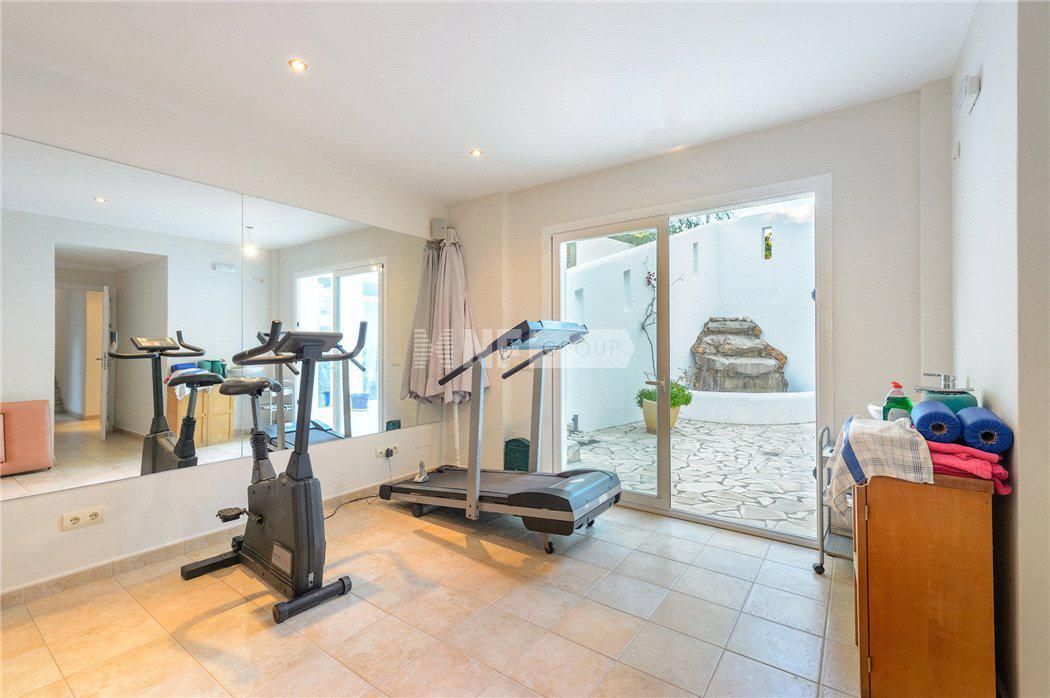 Вилла на Ивисе, Испания, 325 м² - фото 10