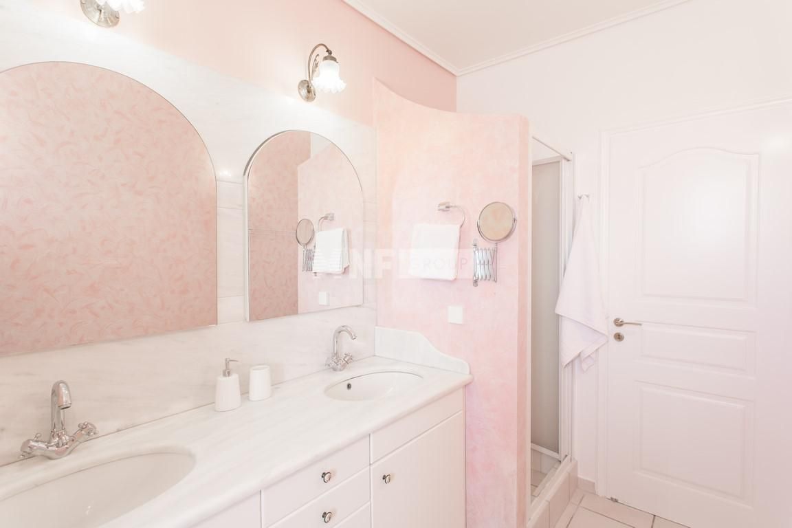 Особняк в Аттике, Греция, 550 м² - фото 10