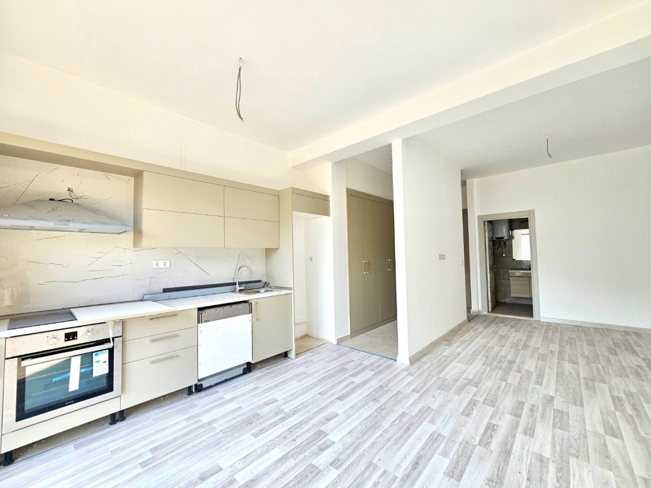 Квартира в Баре, Черногория, 43 м² - фото 2