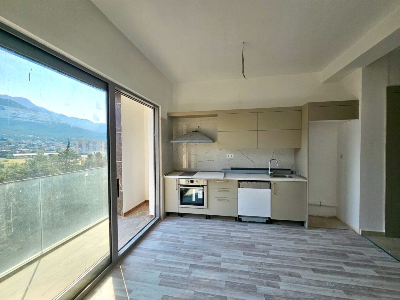 Квартира в Баре, Черногория, 43 м² - фото 8