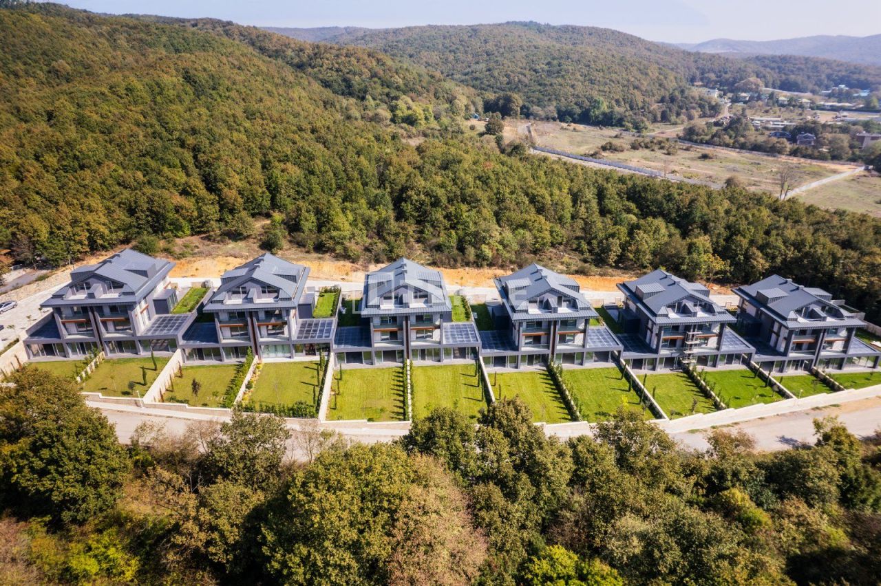 Вилла в Чекмекёе, Турция, 538 м² - фото 2