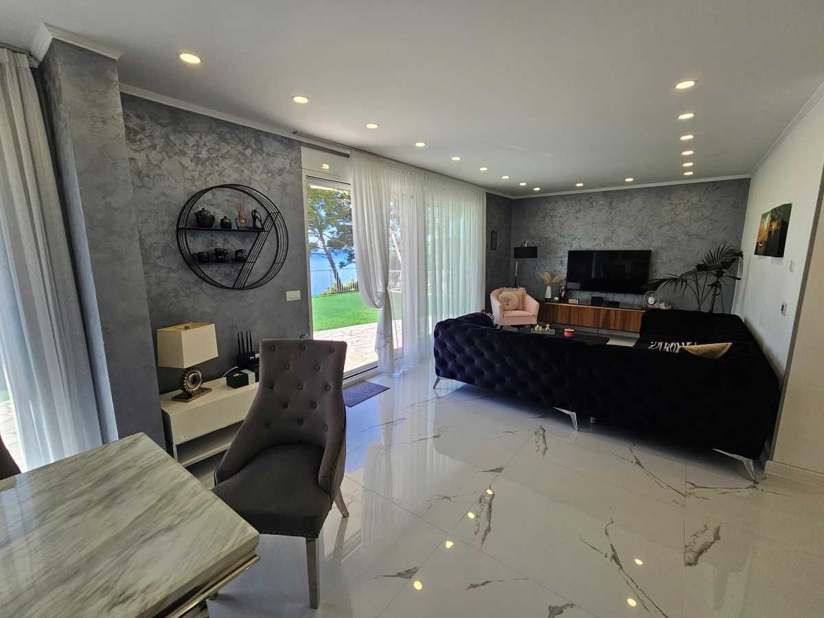 Вилла в Баре, Черногория, 222 м² - фото 2