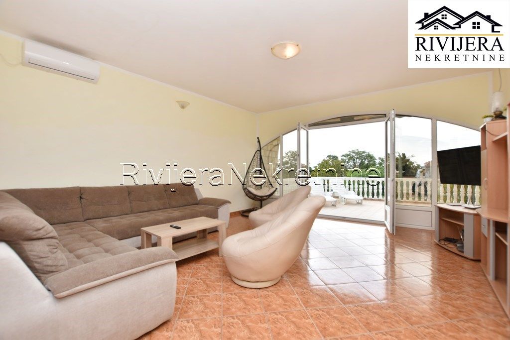 Дом в Херцег-Нови, Черногория, 280 м² - фото 7