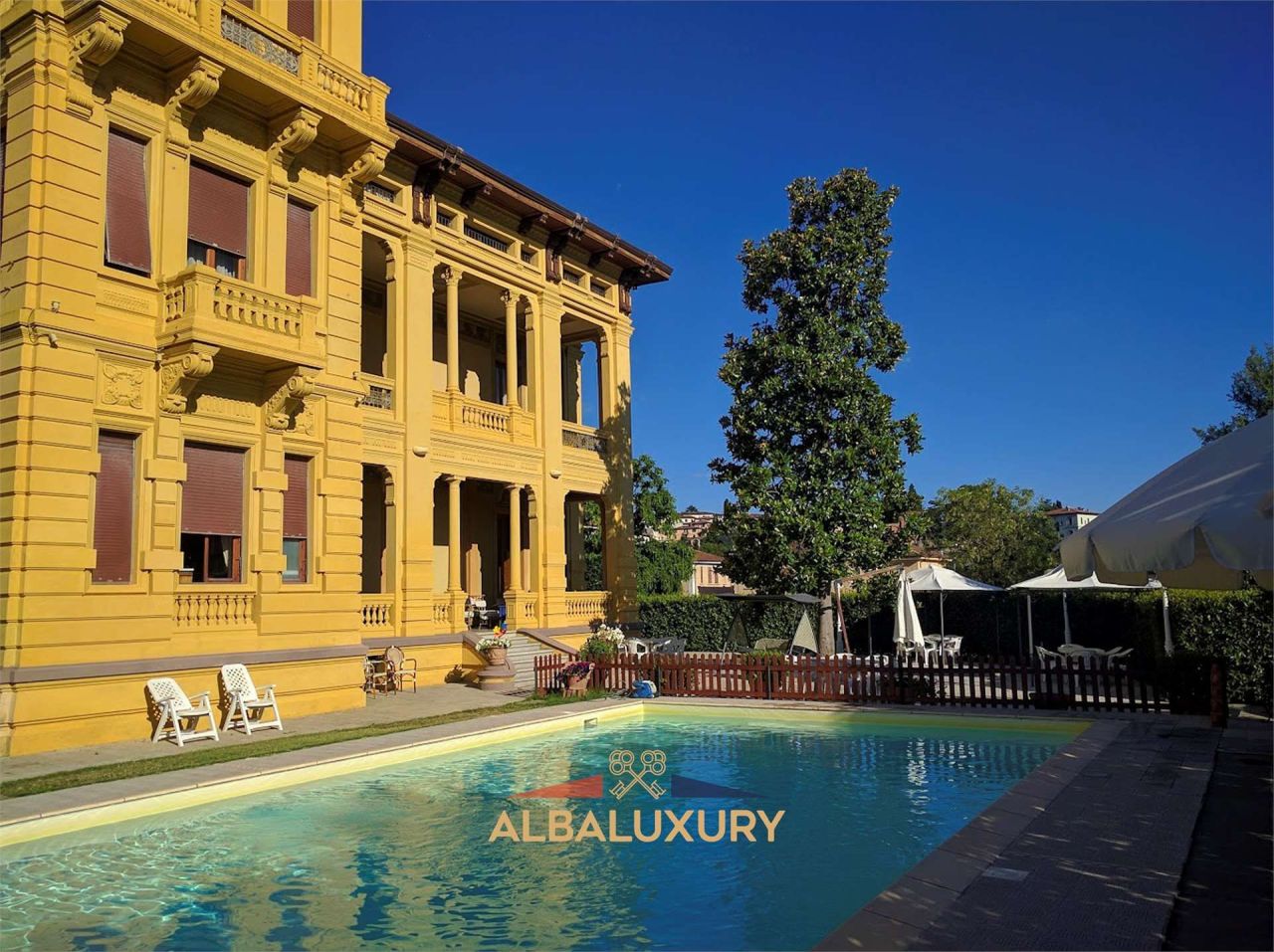 Вилла в Барге, Италия, 1 100 м² - фото 3