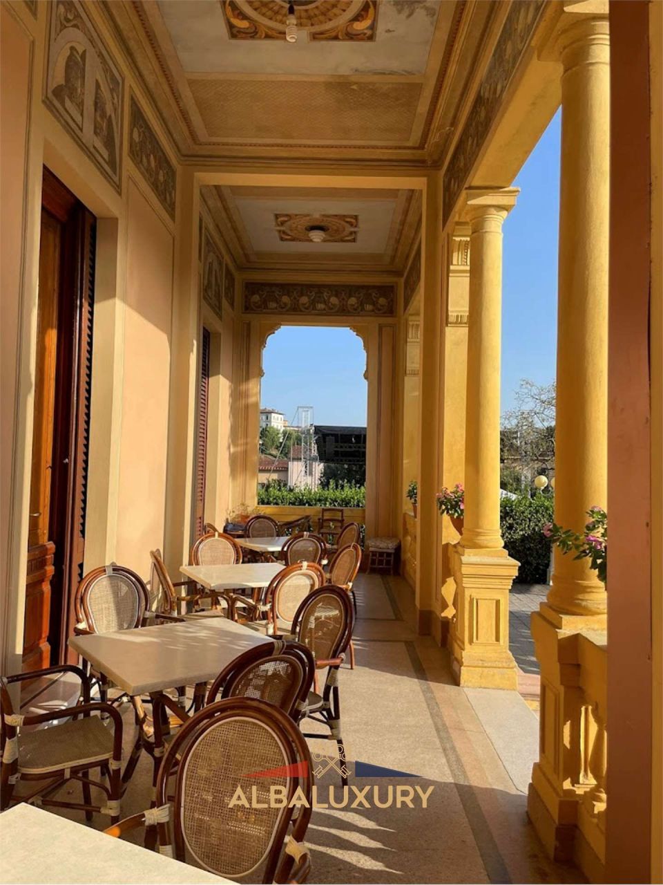 Вилла в Барге, Италия, 1 100 м² - фото 11