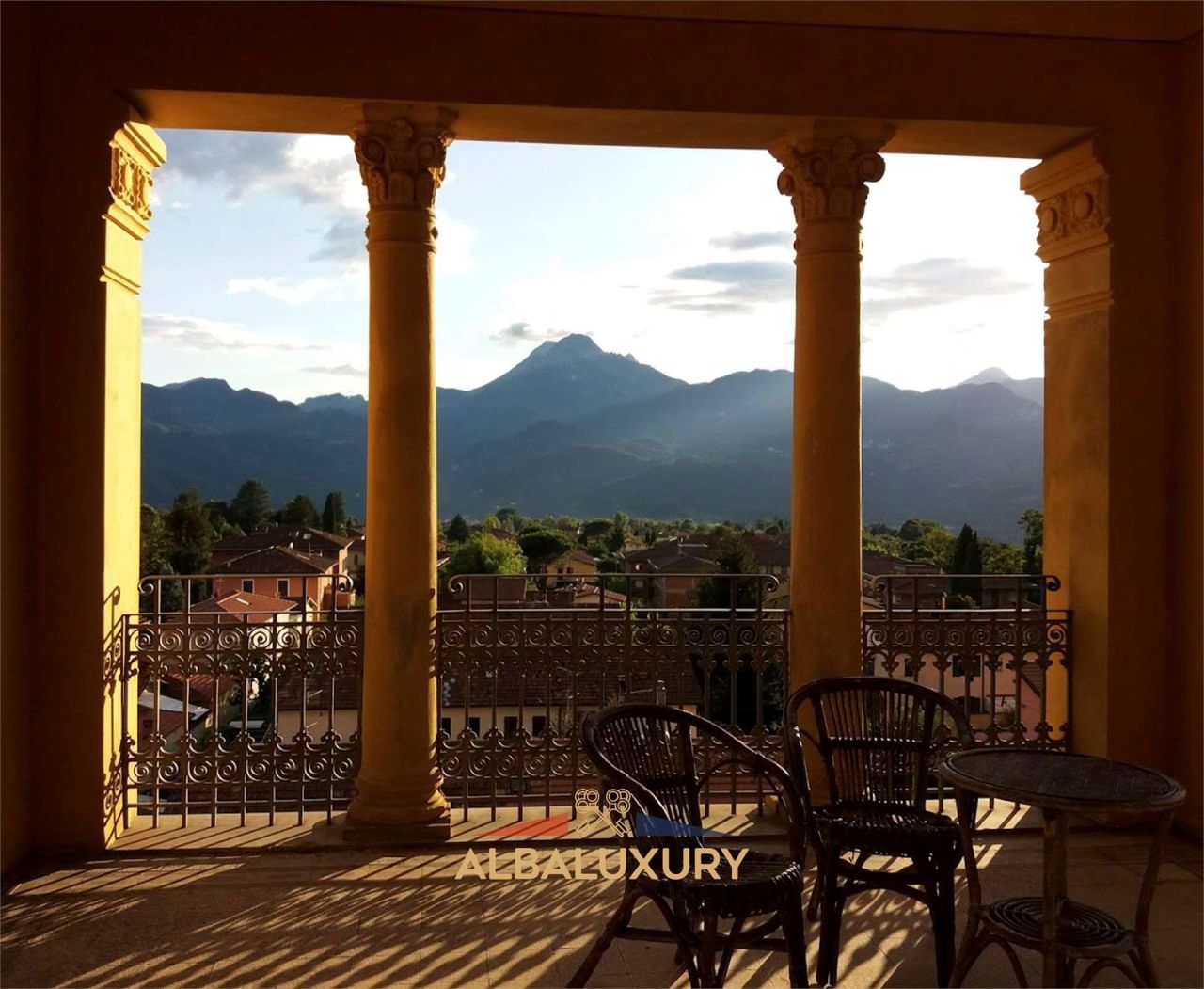 Вилла в Барге, Италия, 1 100 м² - фото 14