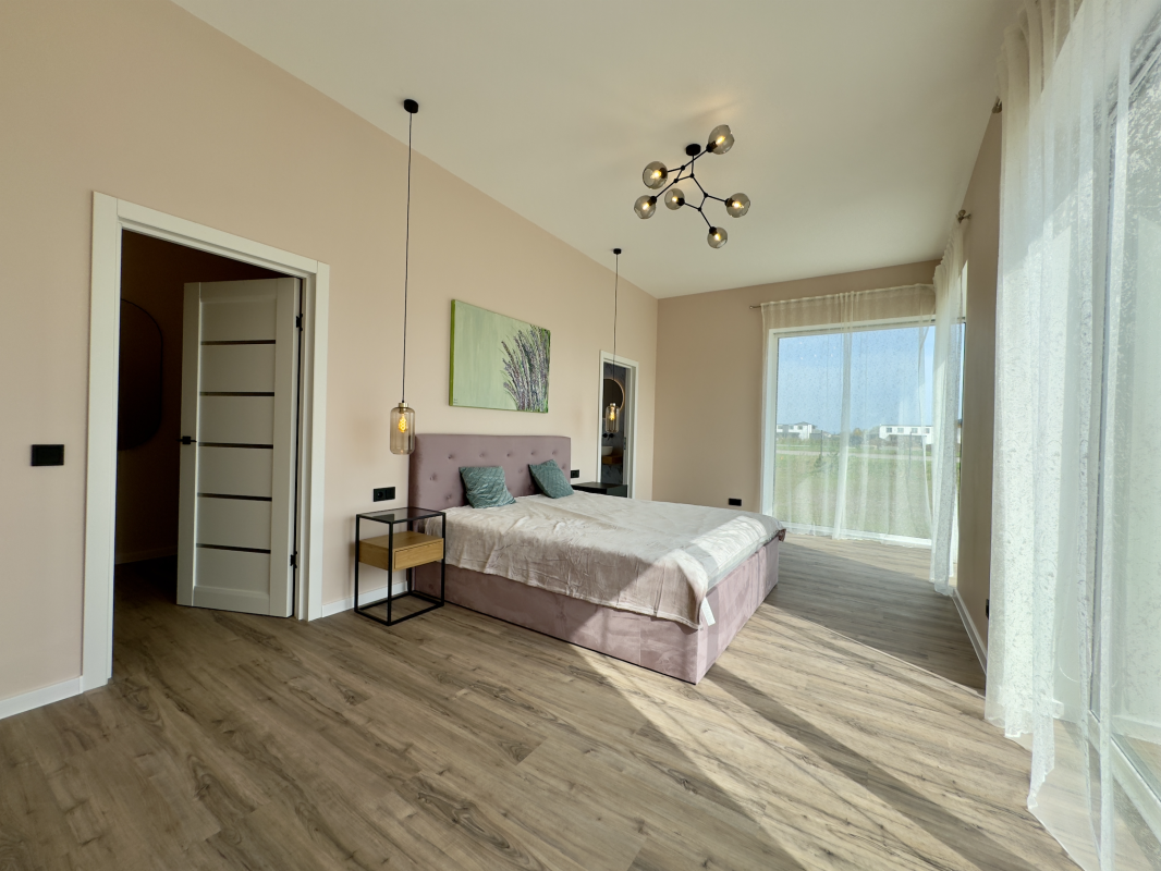 Дом в Рижском крае, Латвия, 245 м² - фото 1
