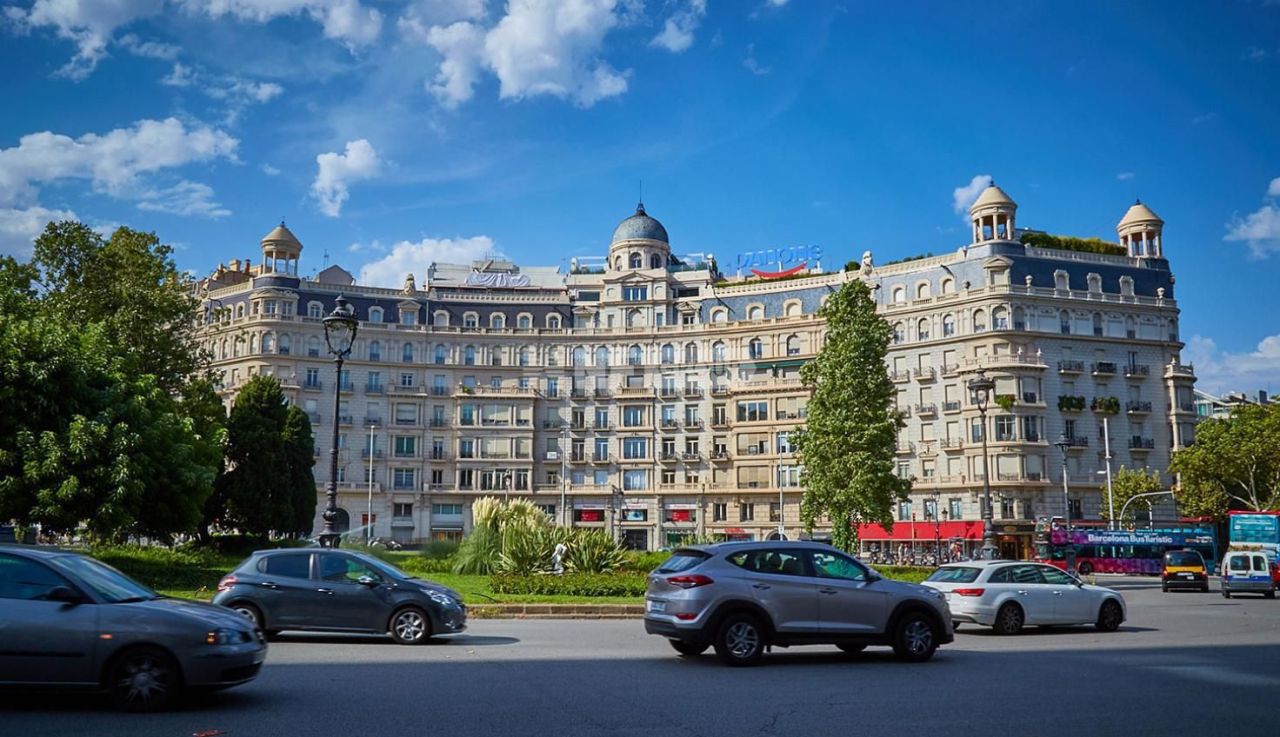 Офис в Барселоне, Испания, 388 м² - фото 1