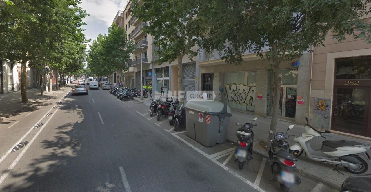 Магазин в Барселоне, Испания, 989.78 м² - фото 2