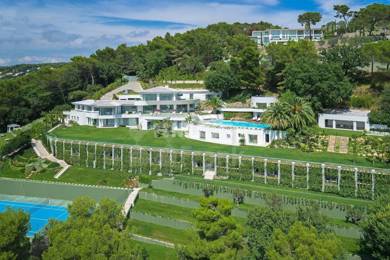 Вилла в Каннах, Франция, 2 300 м² - фото 4