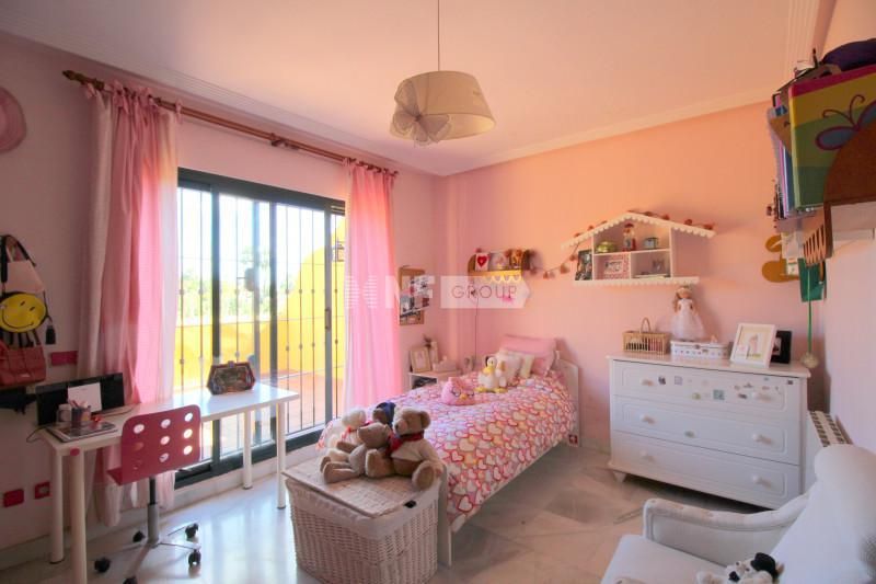 Таунхаус в Марбелье, Испания, 504 м² - фото 4