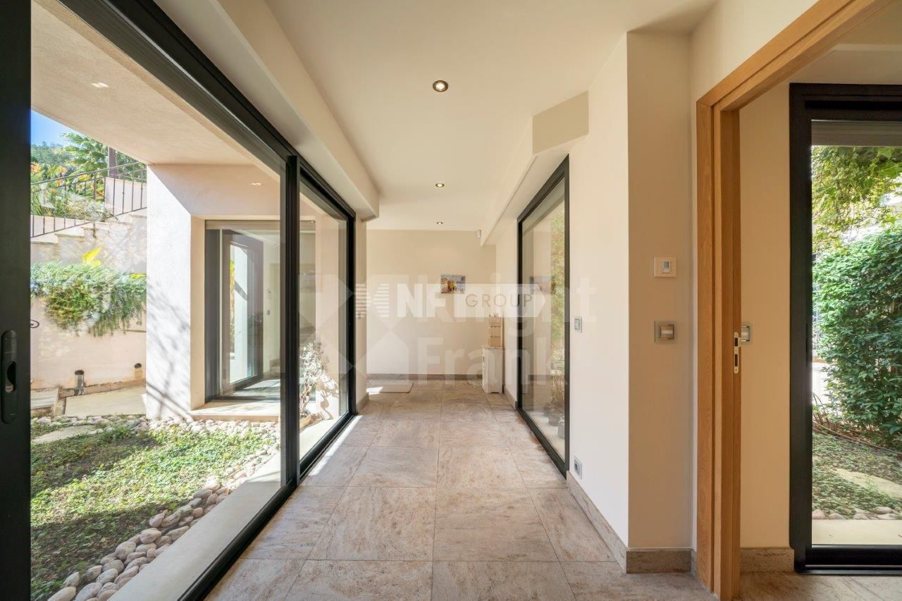 Вилла в Мужене, Франция, 780 м² - фото 8