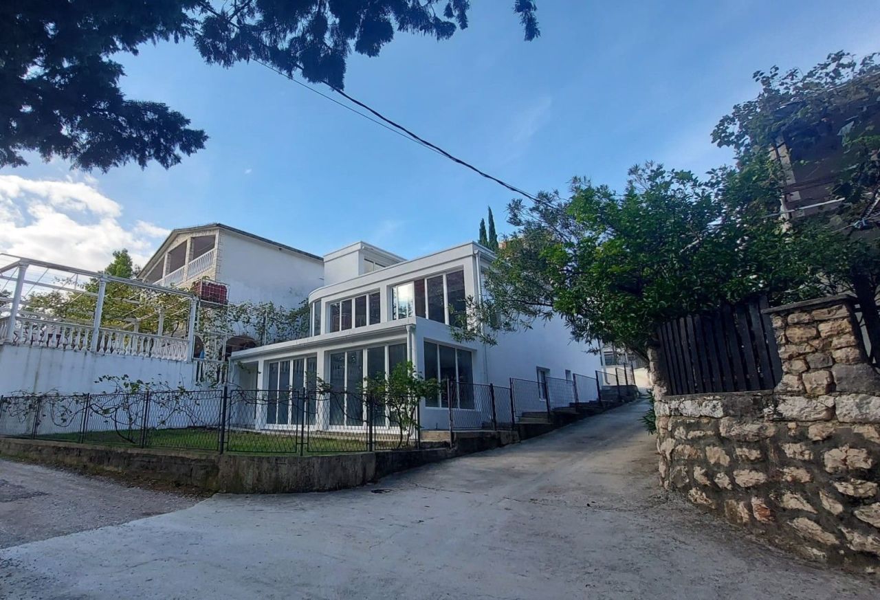 Дом в Сутоморе, Черногория, 224 м² - фото 6