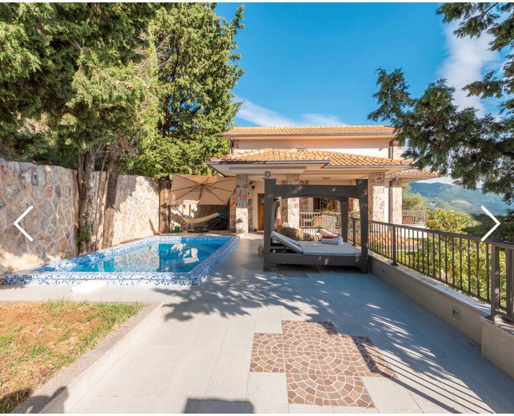 Вилла в Марковичах, Черногория, 300 м² - фото 2