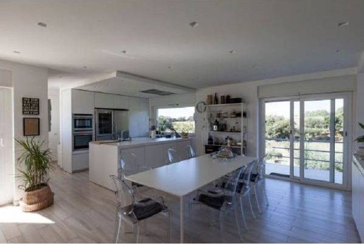 Вилла в Ольджате, Италия, 250 м² - фото 1