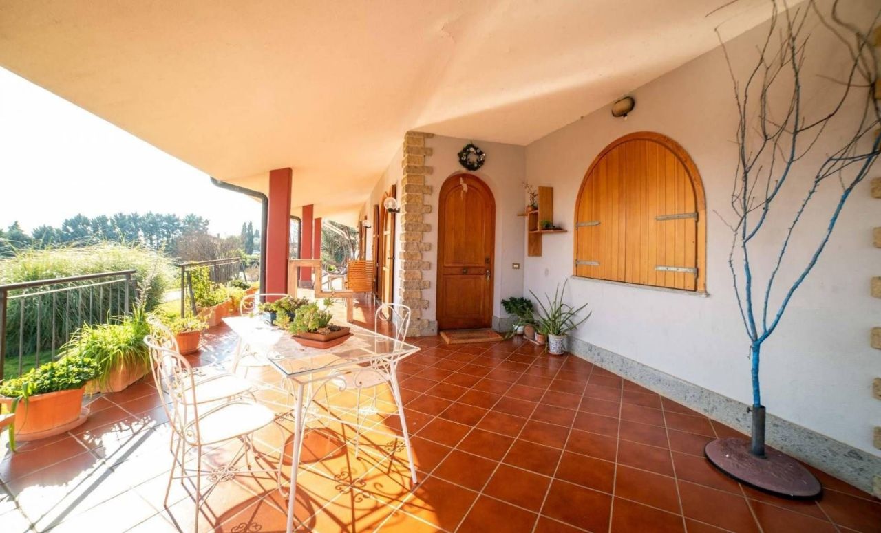 Вилла в Черветери, Италия, 420 м² - фото 5