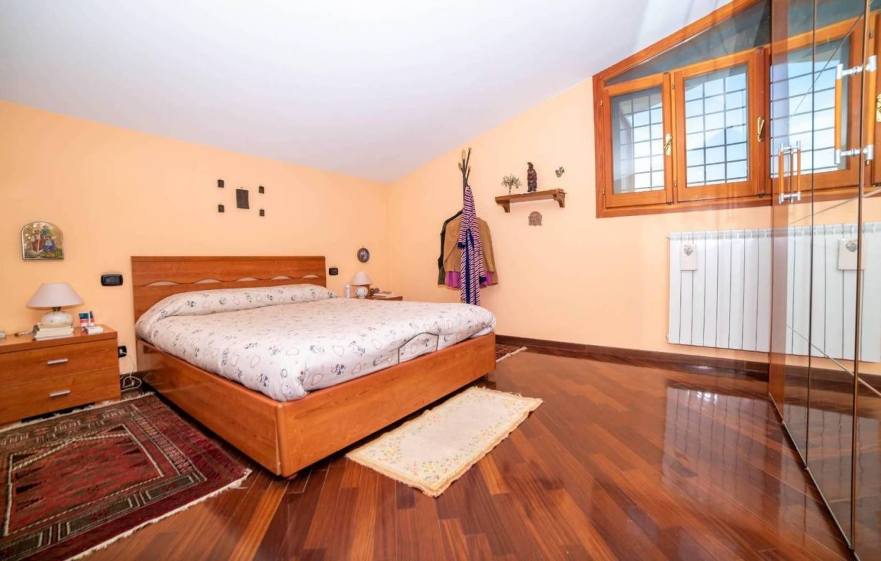 Вилла в Черветери, Италия, 420 м² - фото 11