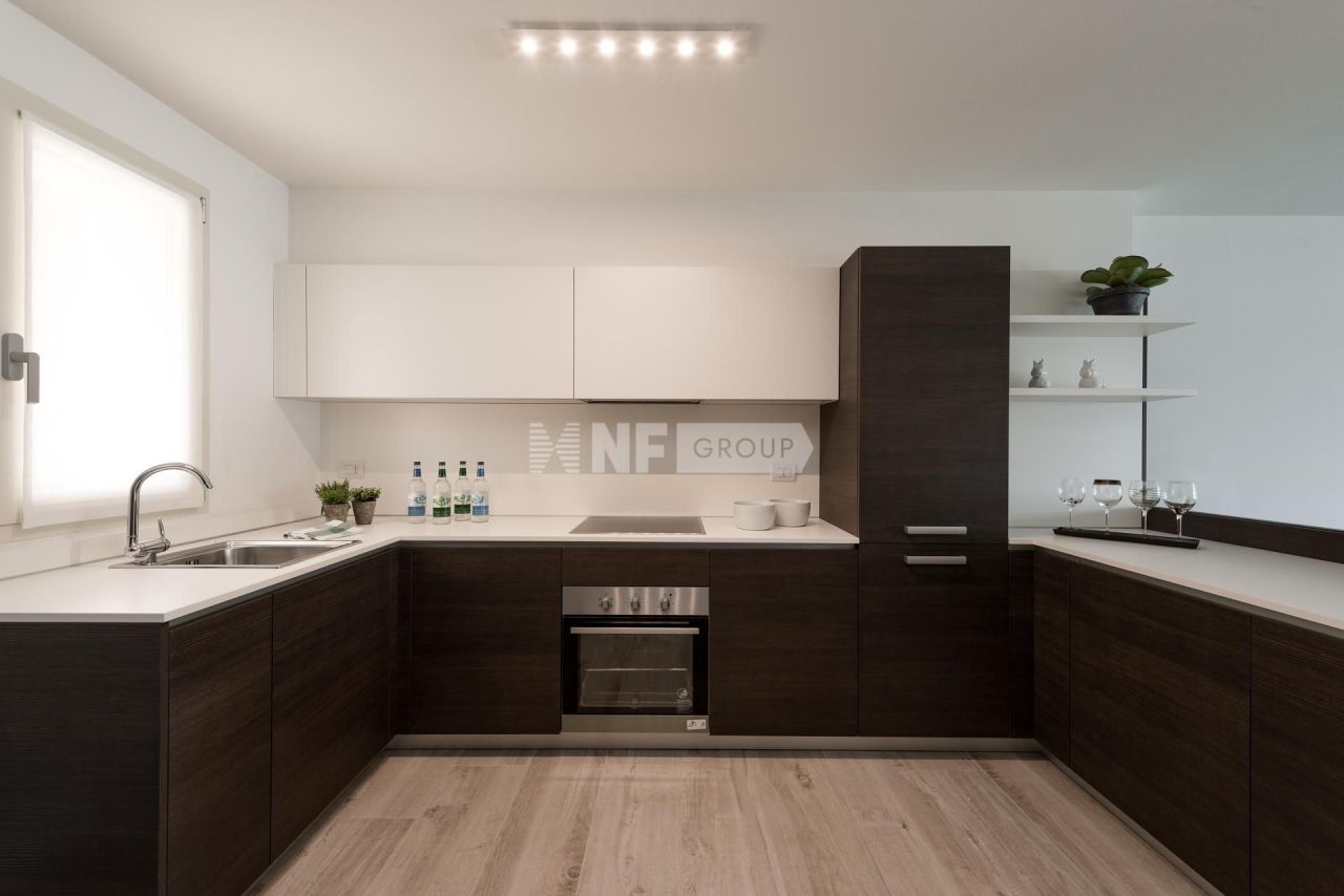 Квартира в Комо, Италия, 231 м² - фото 3