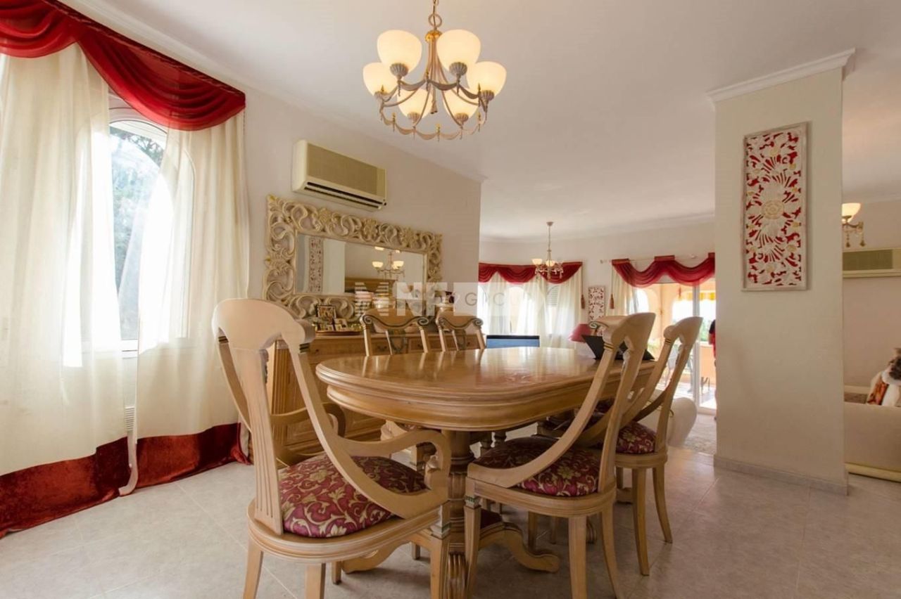 Вилла в Аликанте, Испания, 260 м² - фото 6