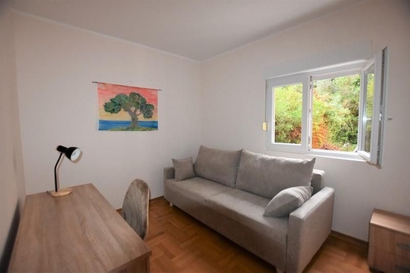 Квартира в Петроваце, Черногория, 160 м² - фото 4