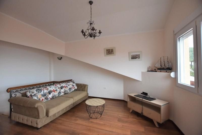 Квартира в Петроваце, Черногория, 160 м² - фото 5