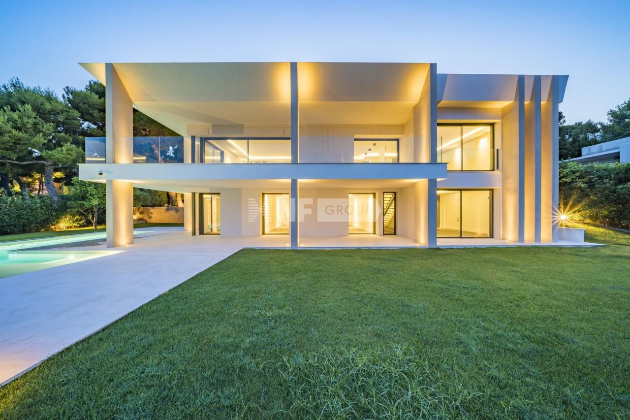 Вилла в Сен-Жан-Кап-Ферра, Франция, 370 м² - фото 2