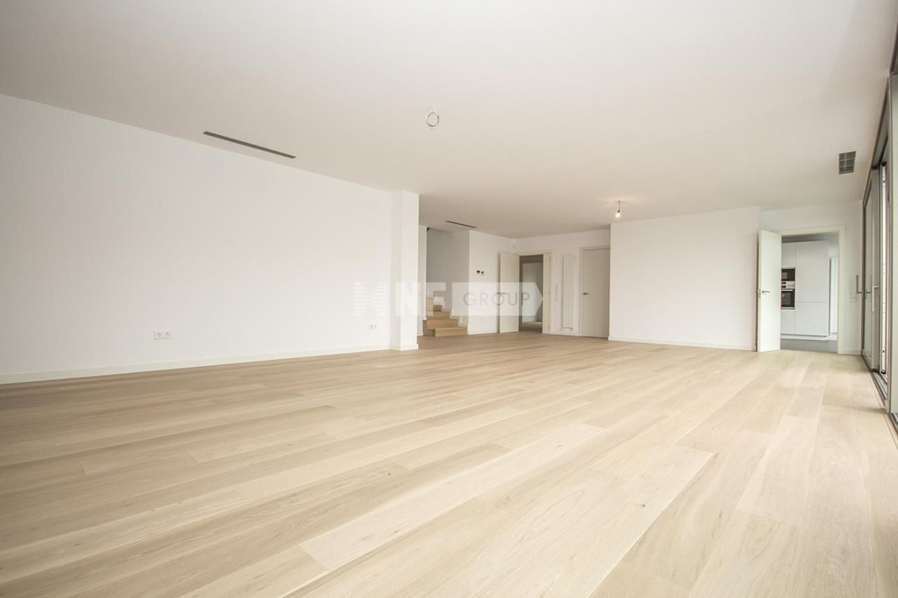 Вилла в Кабрильсе, Испания, 635 м² - фото 9