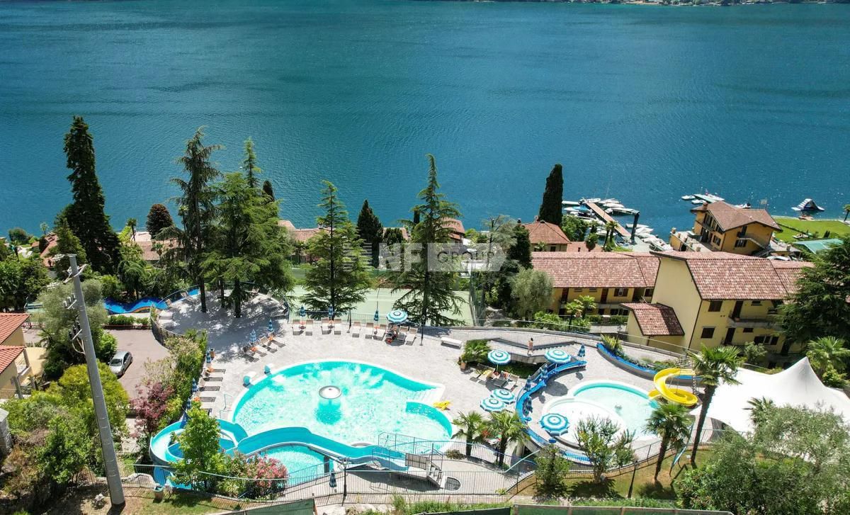 Апартаменты Ломбардия, Италия, 210 м² - фото 9