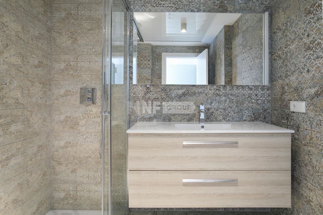 Вилла в Бенидорме, Испания, 429 м² - фото 12