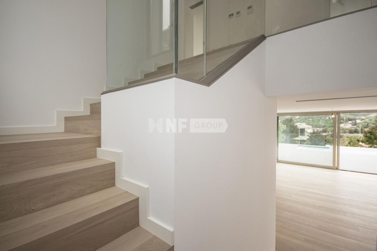 Вилла в Кабрильсе, Испания, 635 м² - фото 13