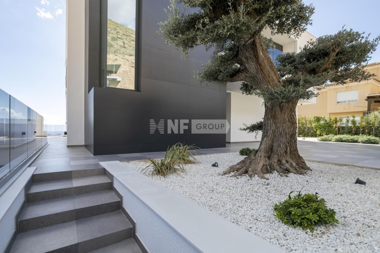 Вилла в Бенидорме, Испания, 429 м² - фото 16