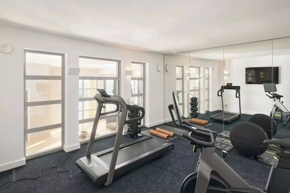 Вилла в Каннах, Франция, 450 м² - фото 2