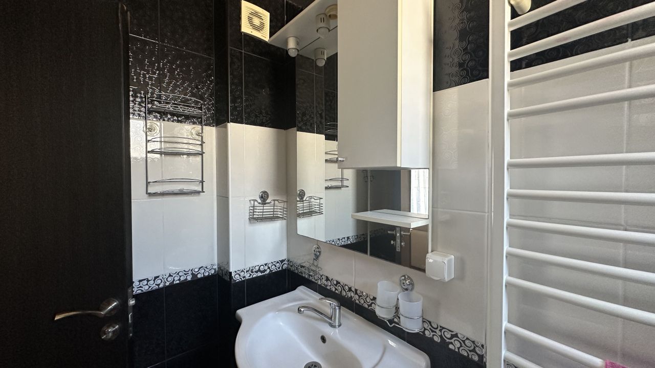 Квартира в Будве, Черногория, 51 м² - фото 11