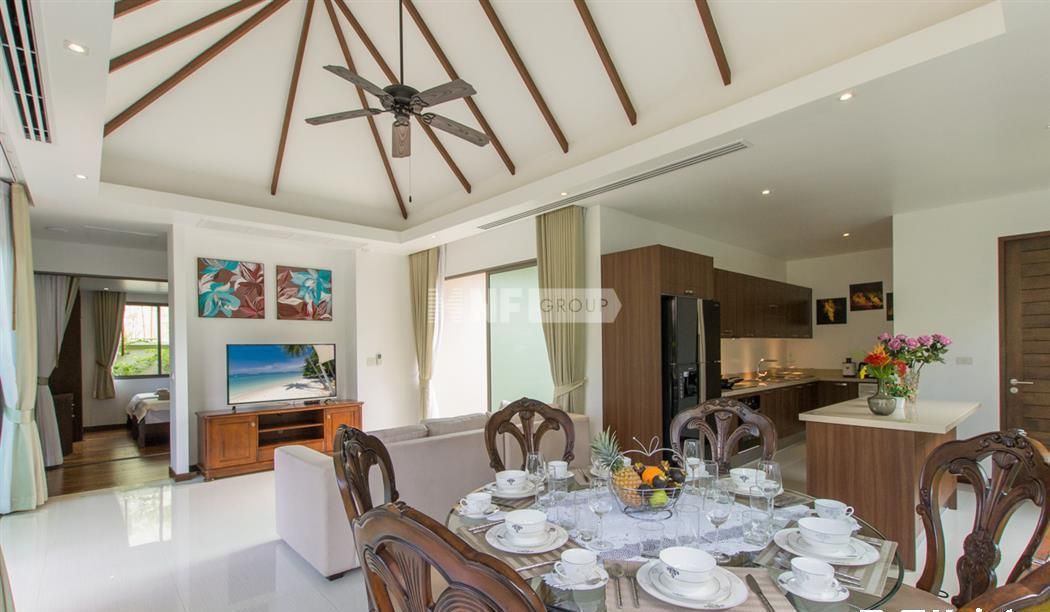 Вилла на Пхукете, Таиланд, 1 400 м² - фото 12