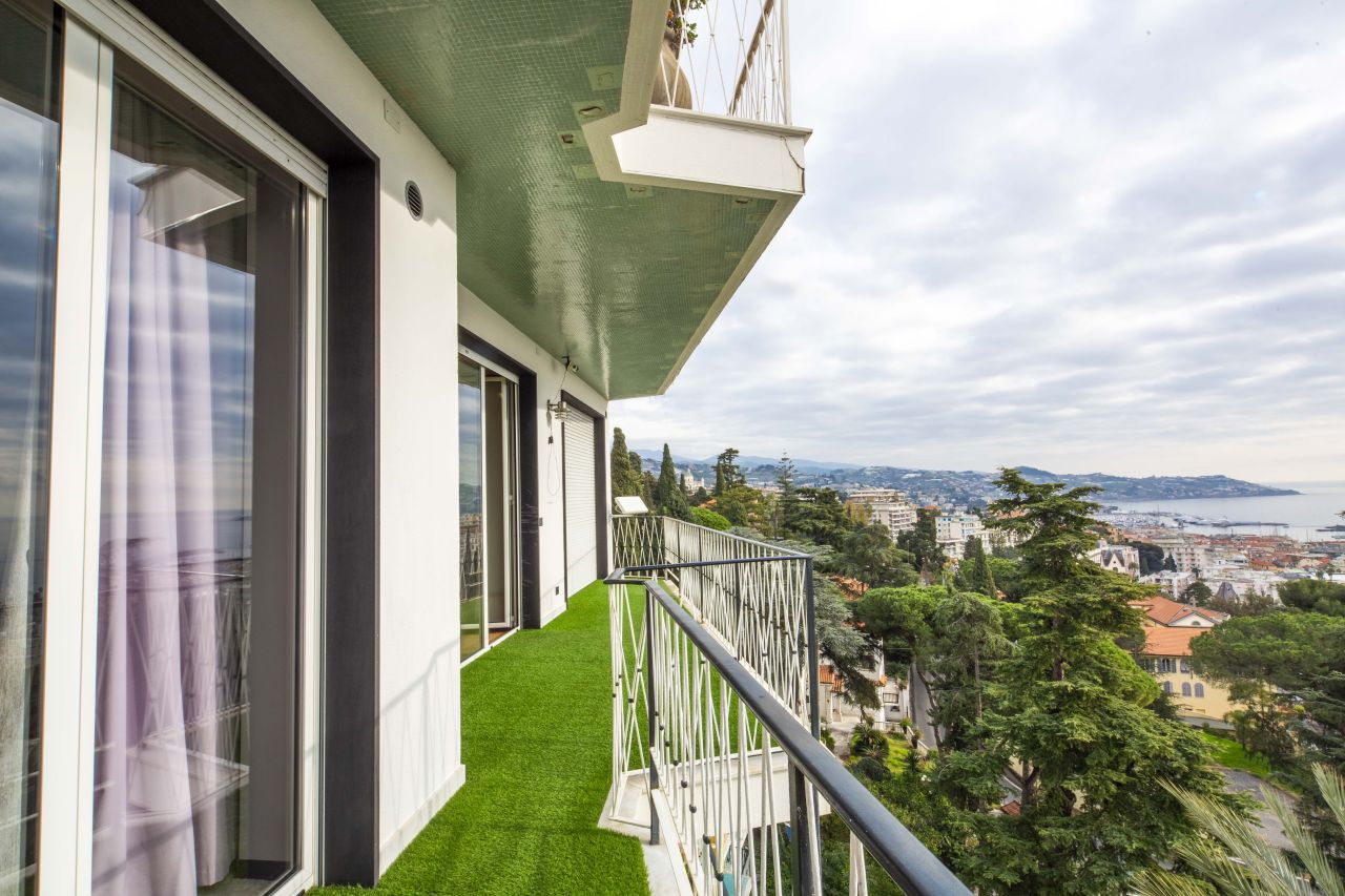 Квартира в Сан-Ремо, Италия, 164 м² - фото 2