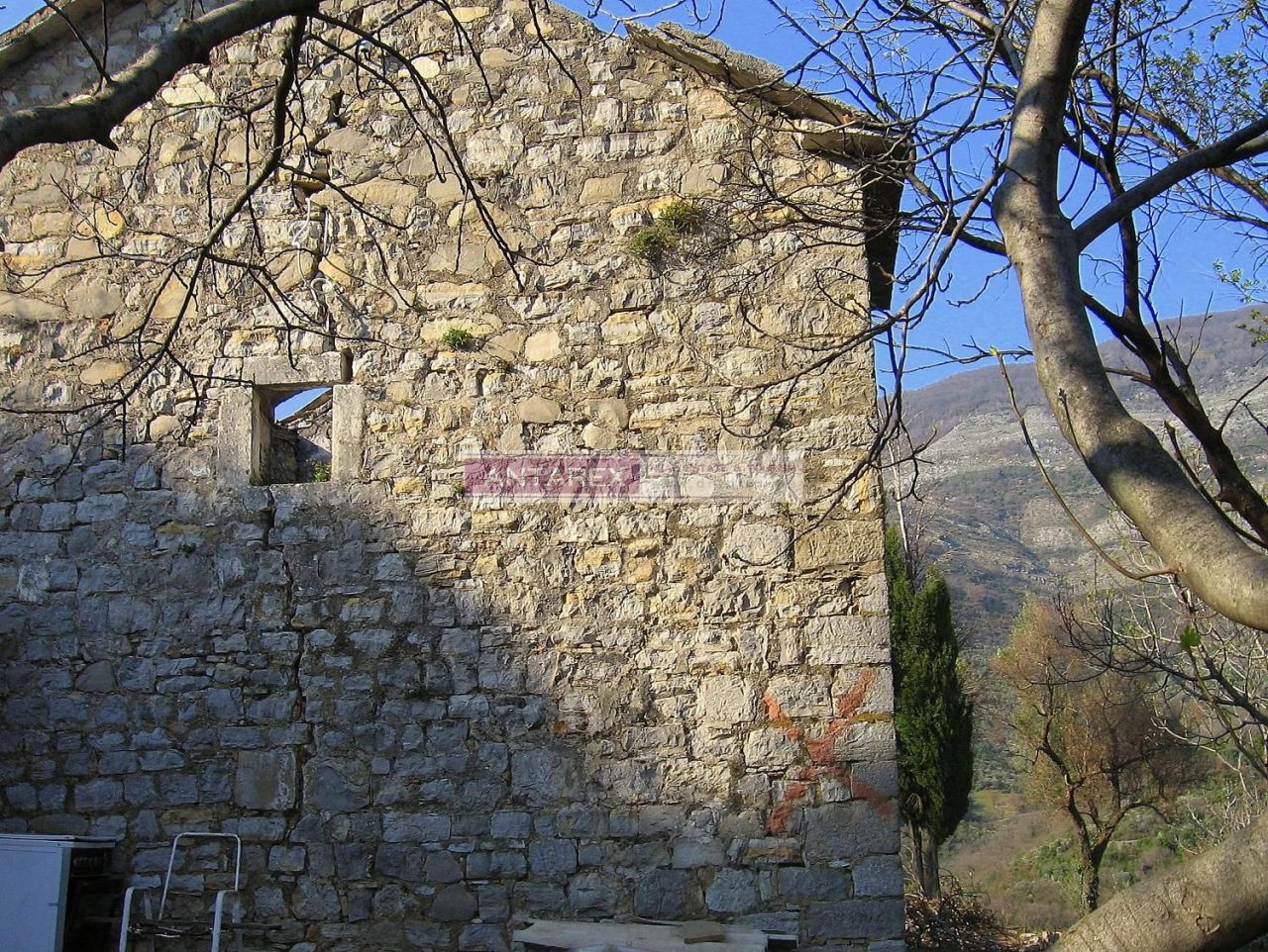 Земля в Биеле, Черногория, 2 806 м² - фото 4